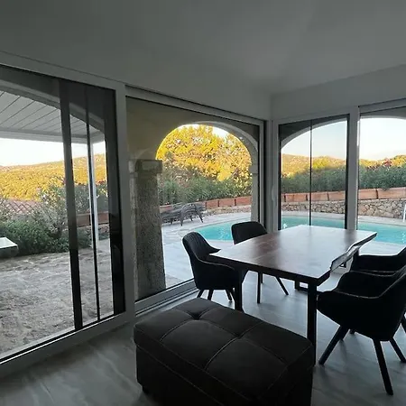 Con Piscina, Costa Smeralda Villa